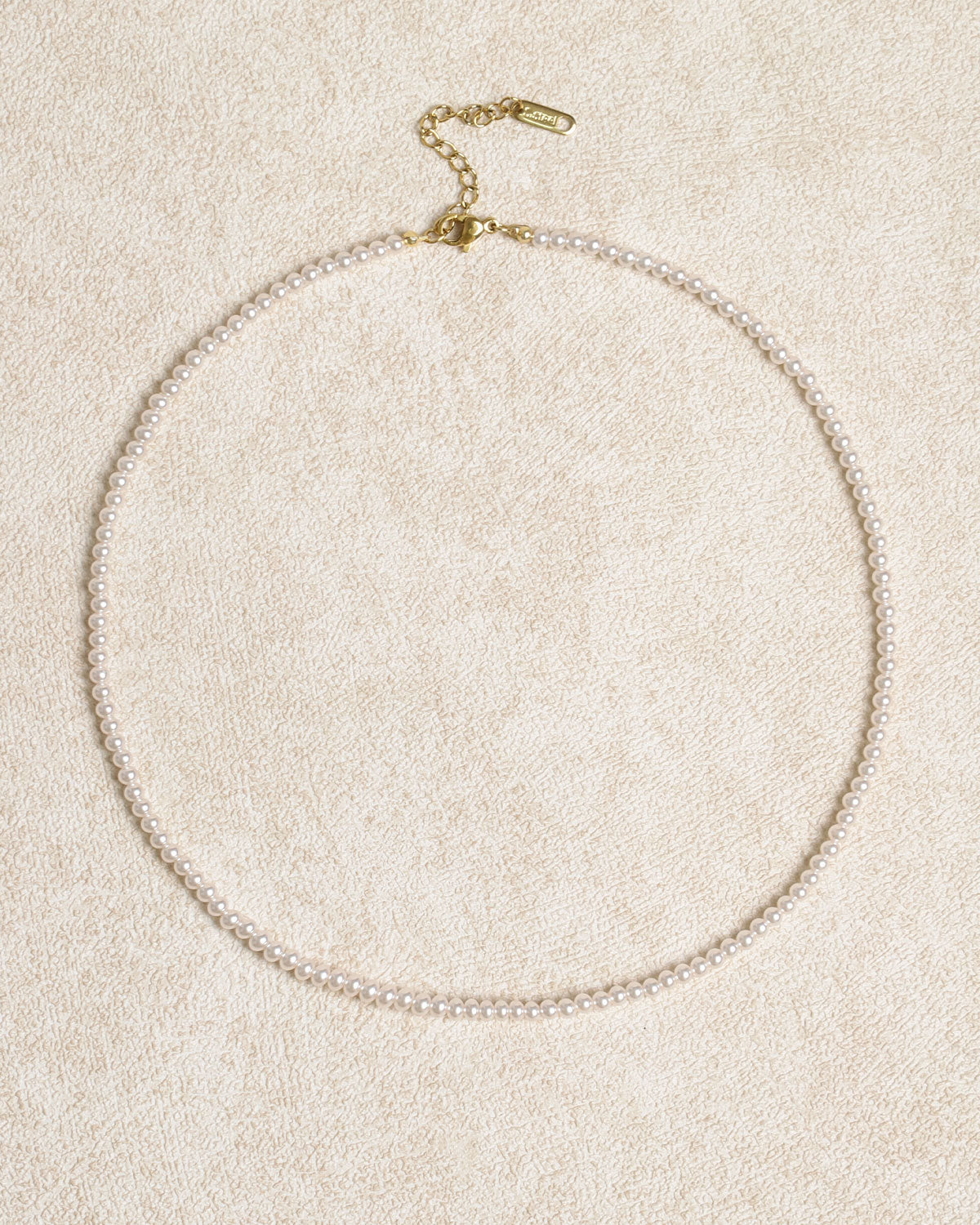 White Pearl Necklace | Rihoas