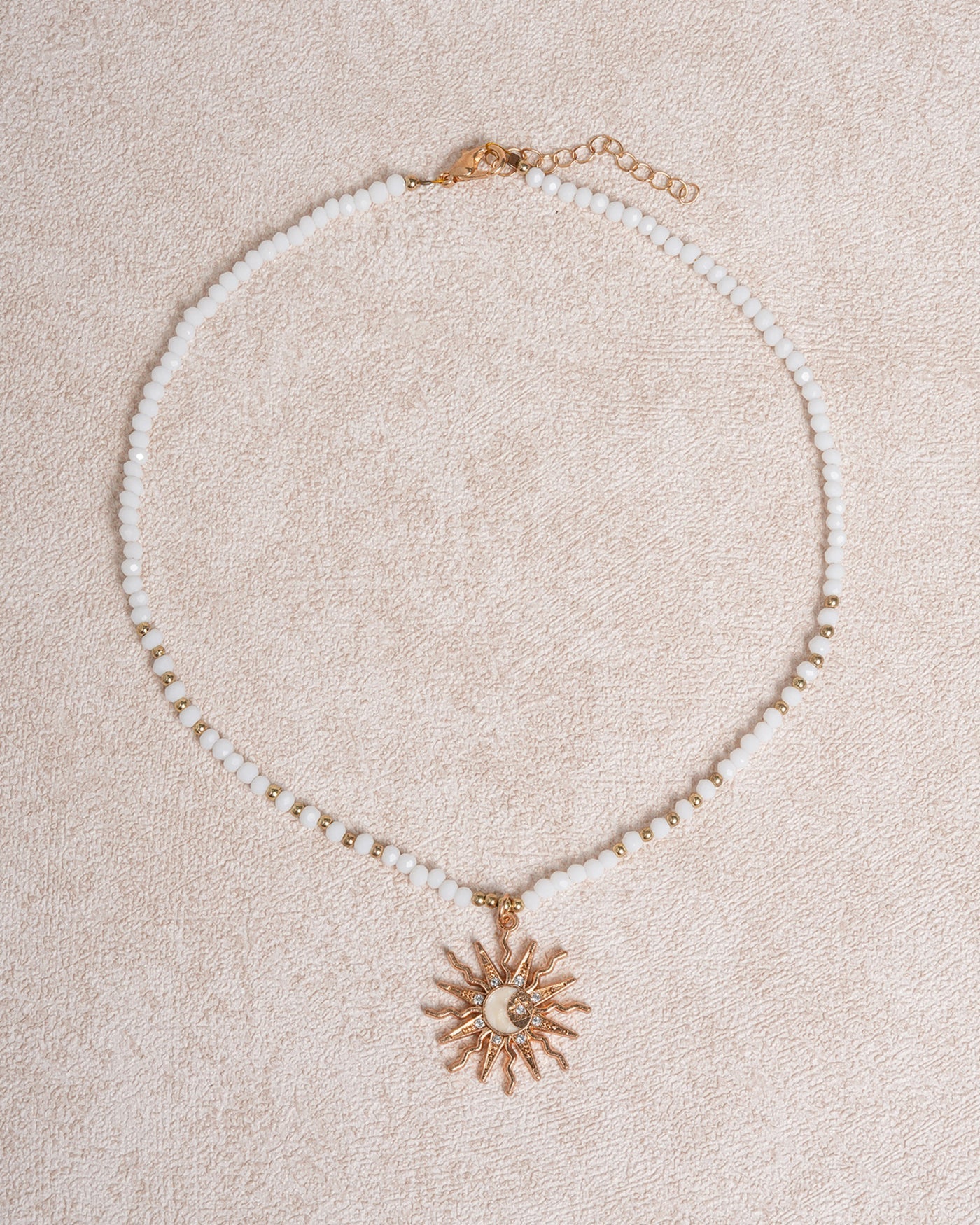 White Sun Pendant Necklace | Rihoas