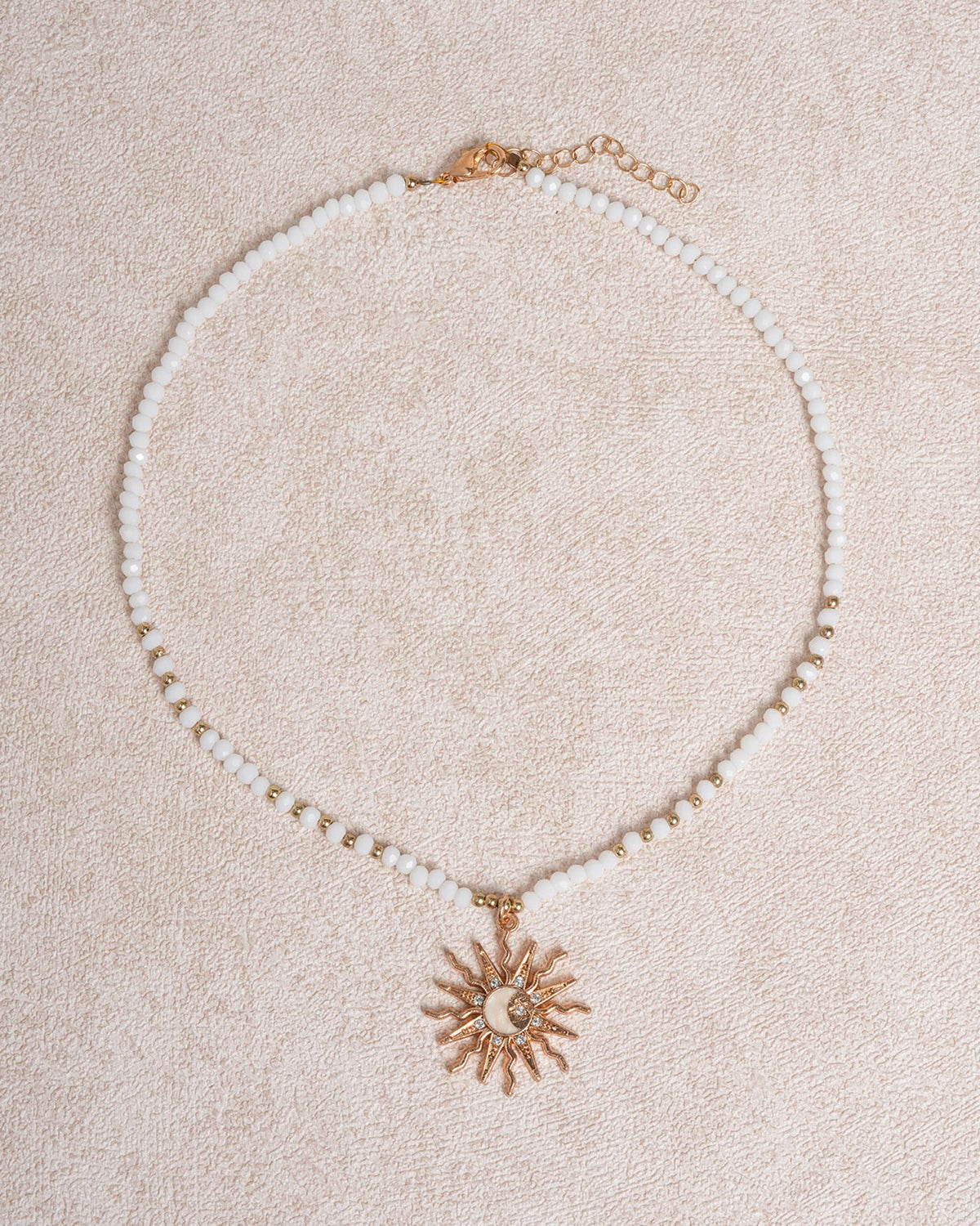 White Sun Pendant Necklace | Rihoas