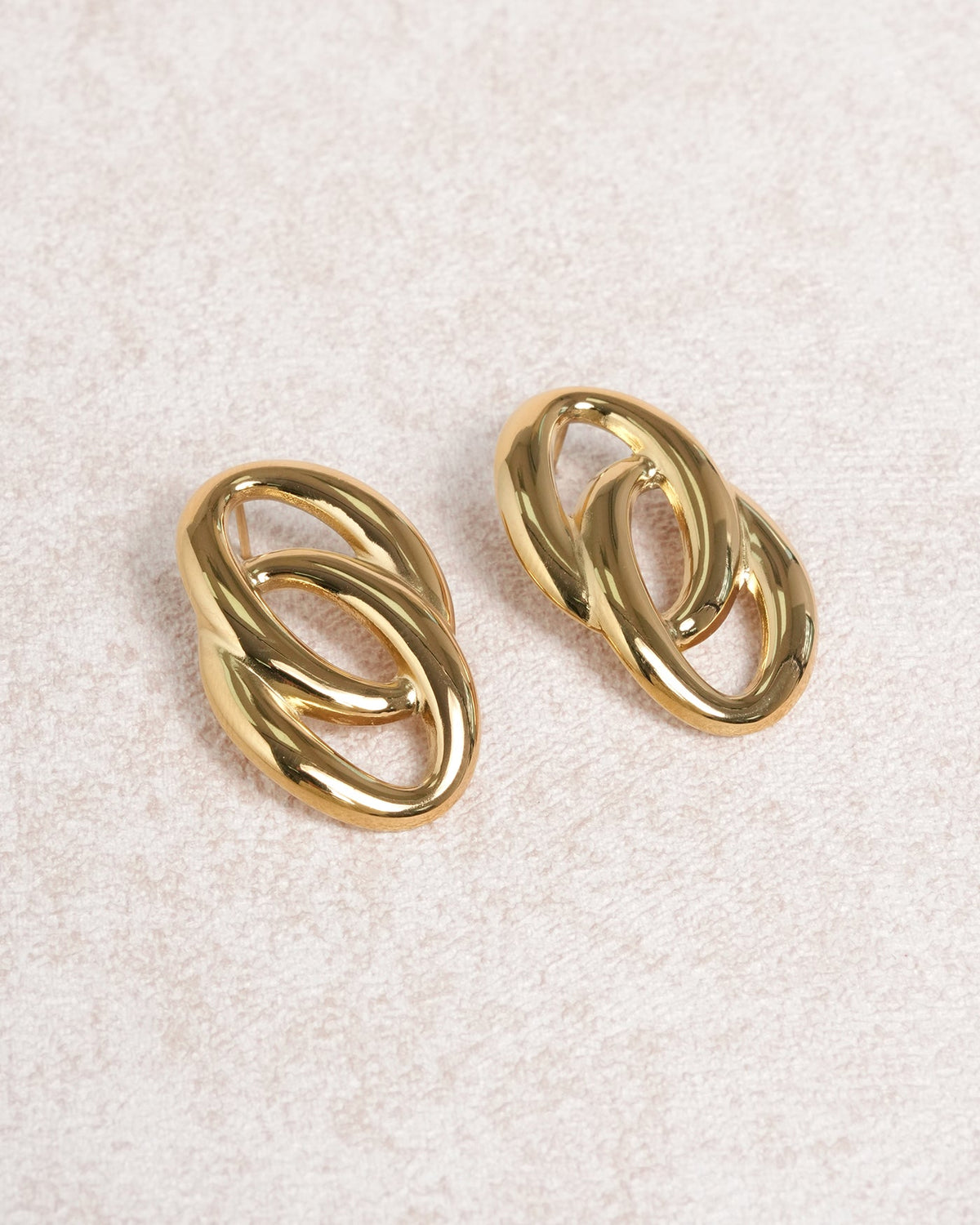 Gold Earrings | Rihoas