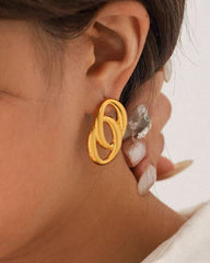 Gold Earrings | Rihoas