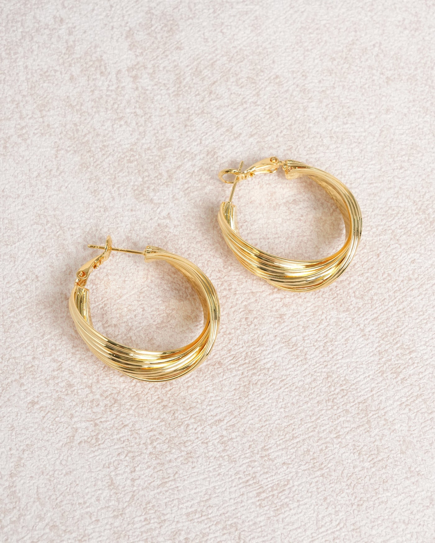 Gold Earrings | Rihoas