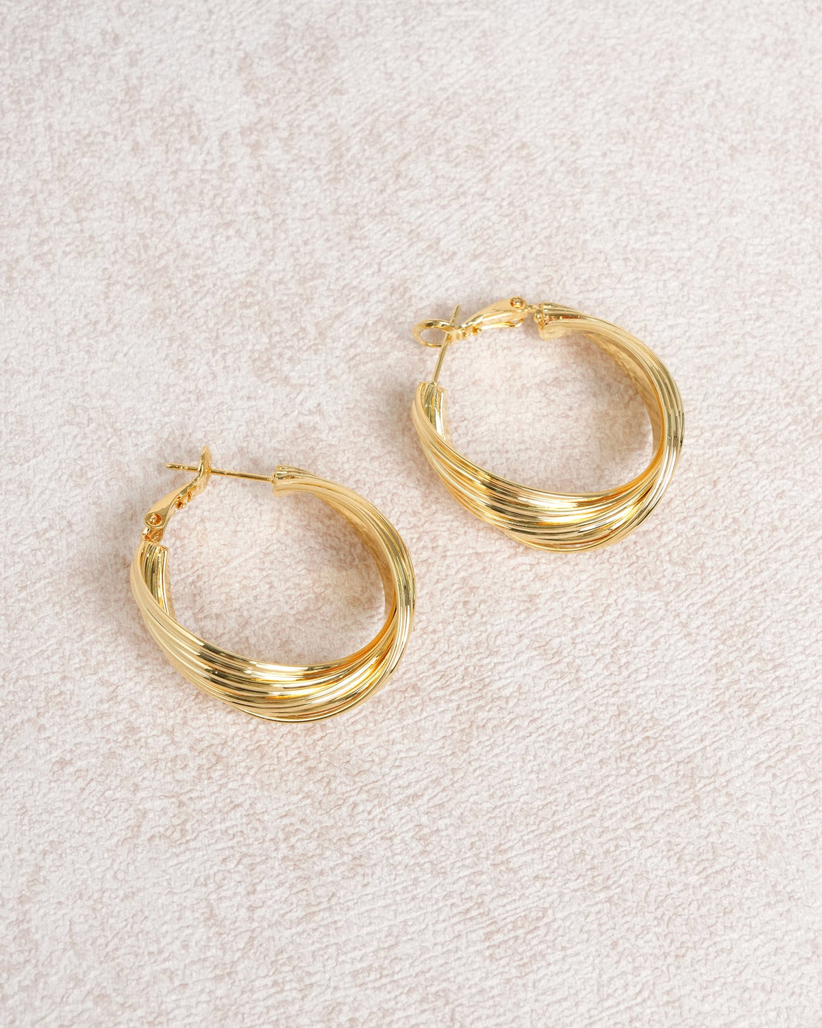 Gold Earrings | Rihoas