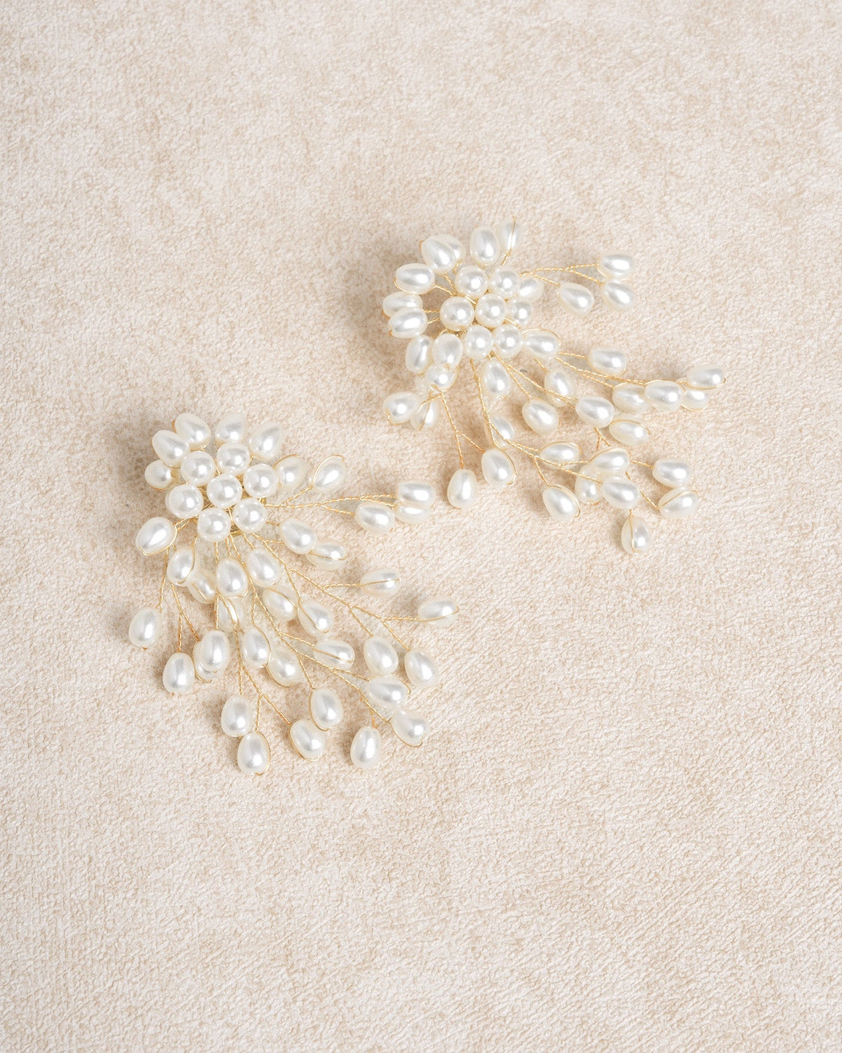 White Metal Earrings | Rihoas