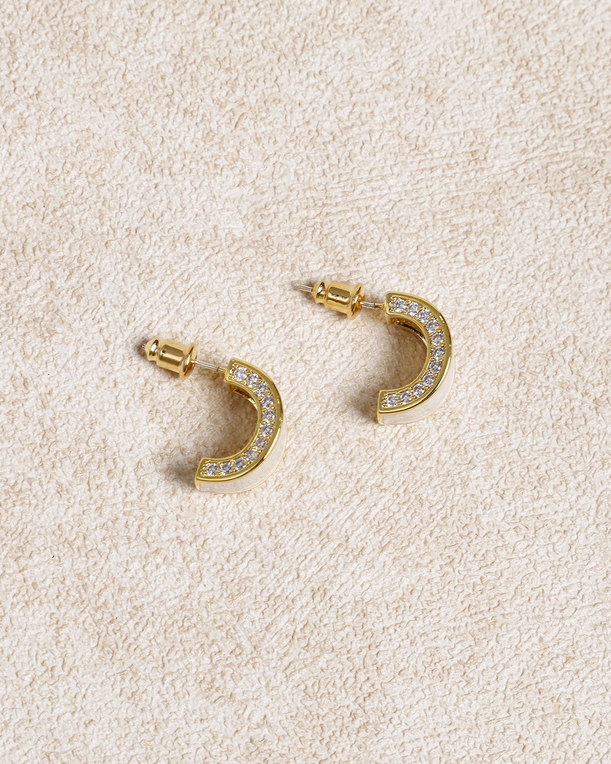 Silver Metal Earrings | Rihoas