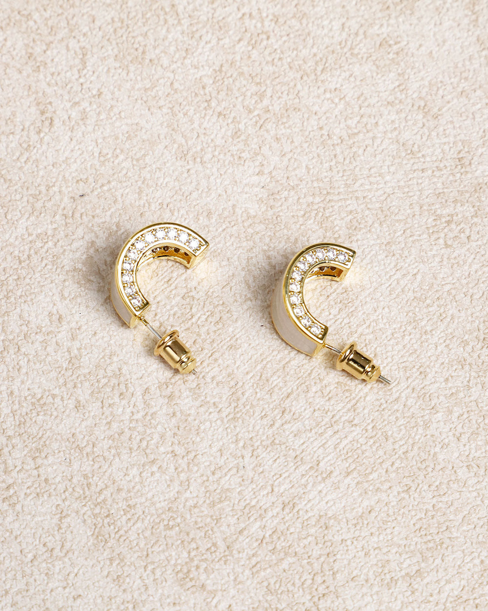 Silver Metal Earrings | Rihoas