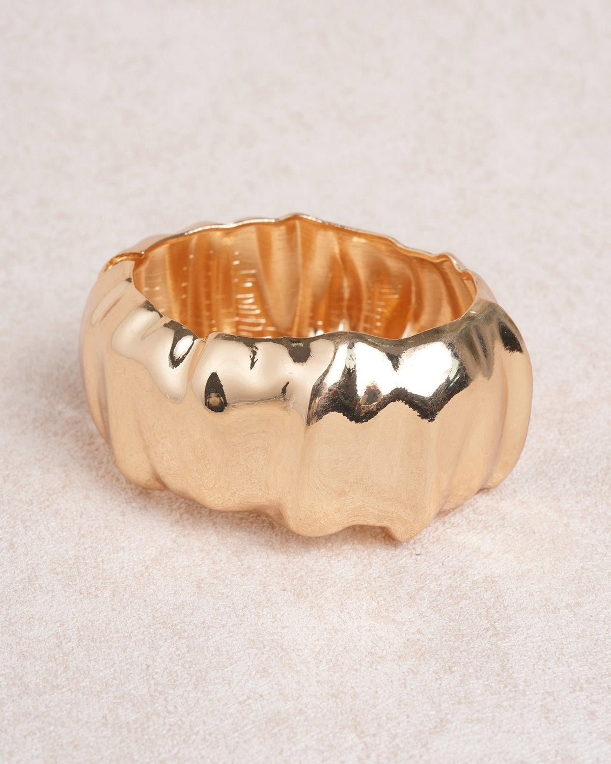 Gold Wide Bracelet | Rihoas
