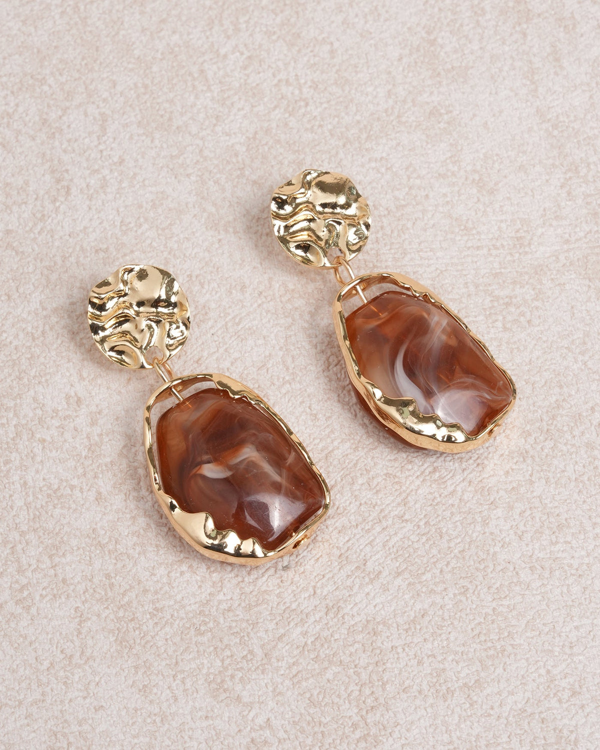 Brown Resin Geometric Earrings | Rihoas