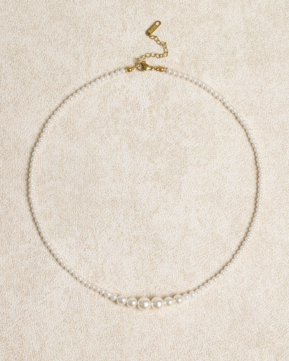 White Pearl Retro Alloy Necklace | Rihoas