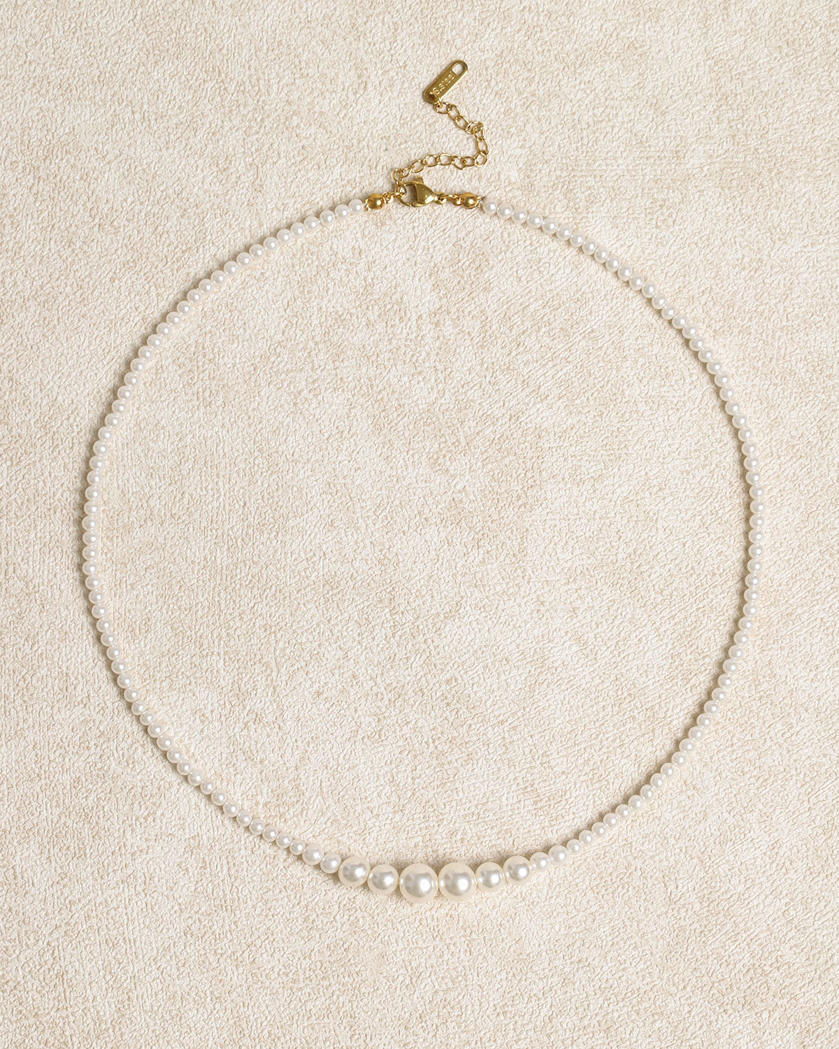 White Pearl Retro Alloy Necklace | Rihoas