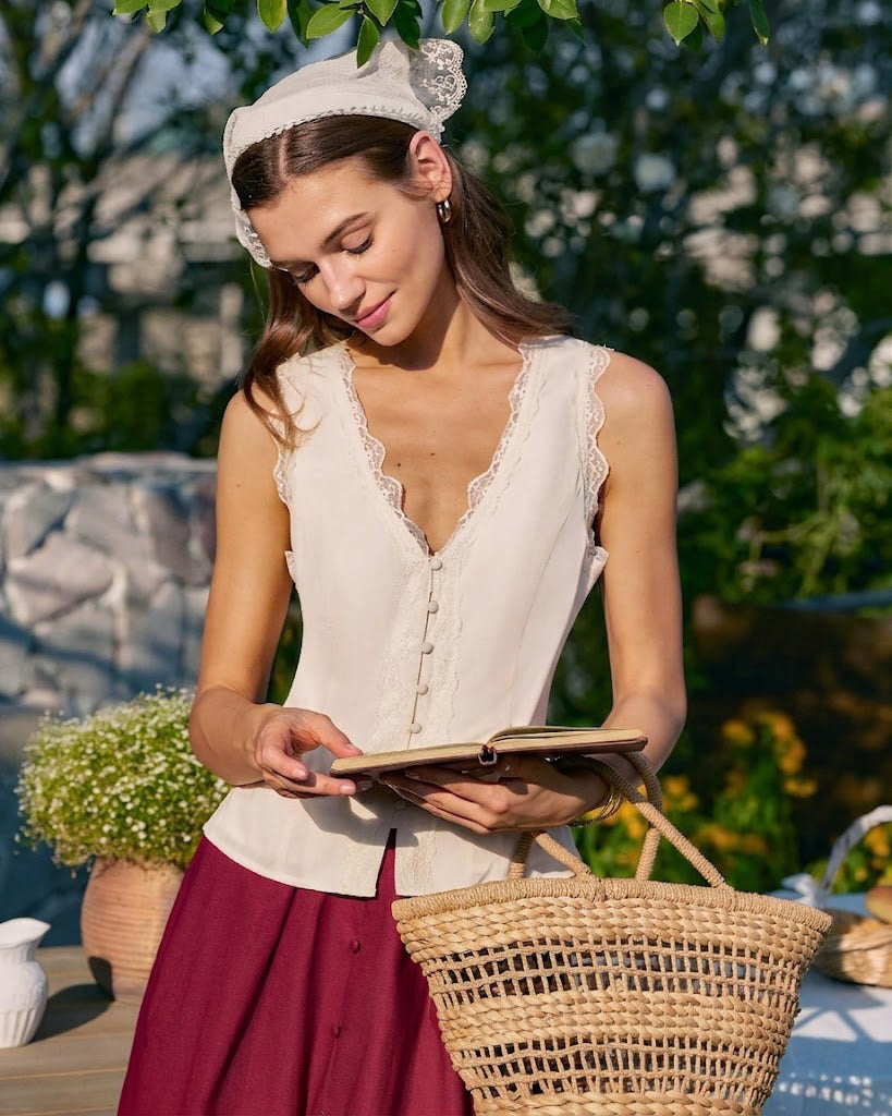 Apricot V Neck Lace Vest | Rihoas