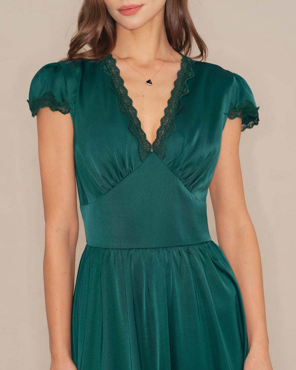 Green V Neck Lace Maxi Dress | Rihoas