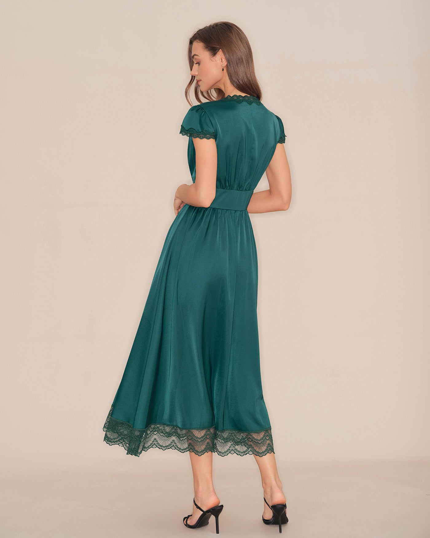 Green V Neck Lace Maxi Dress | Rihoas