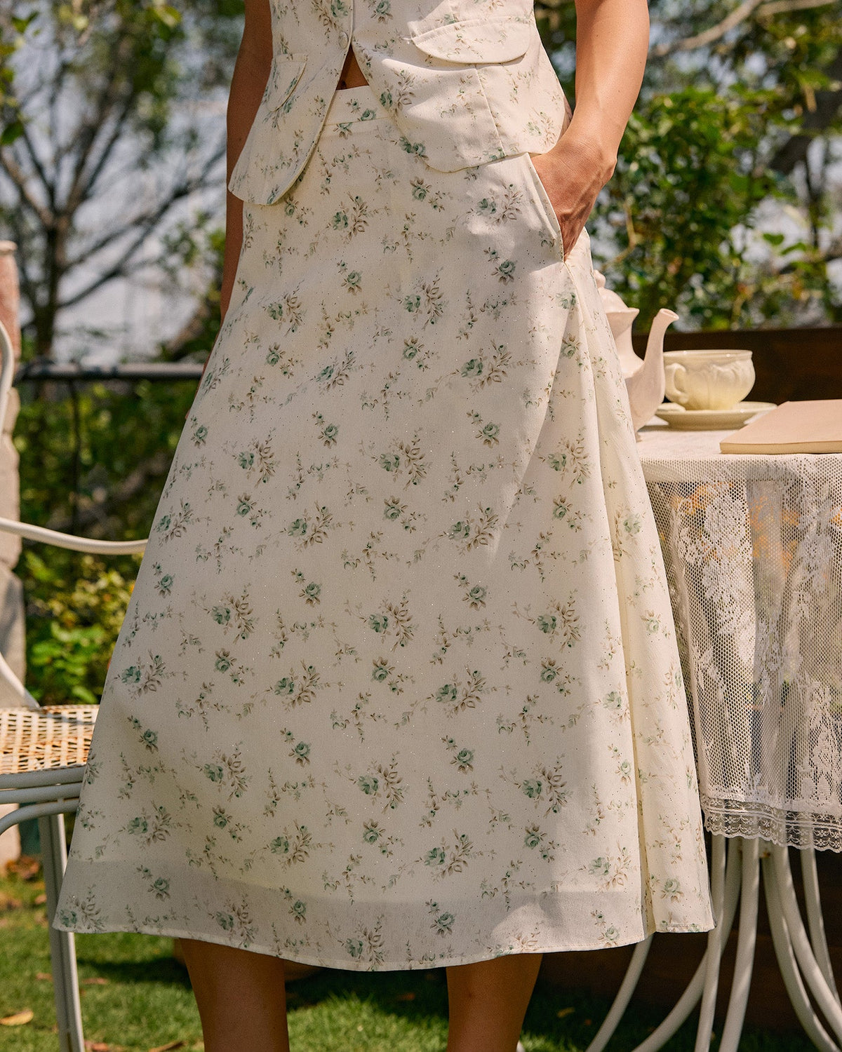 Green Floral Pockets Midi Skirt | Rihoas