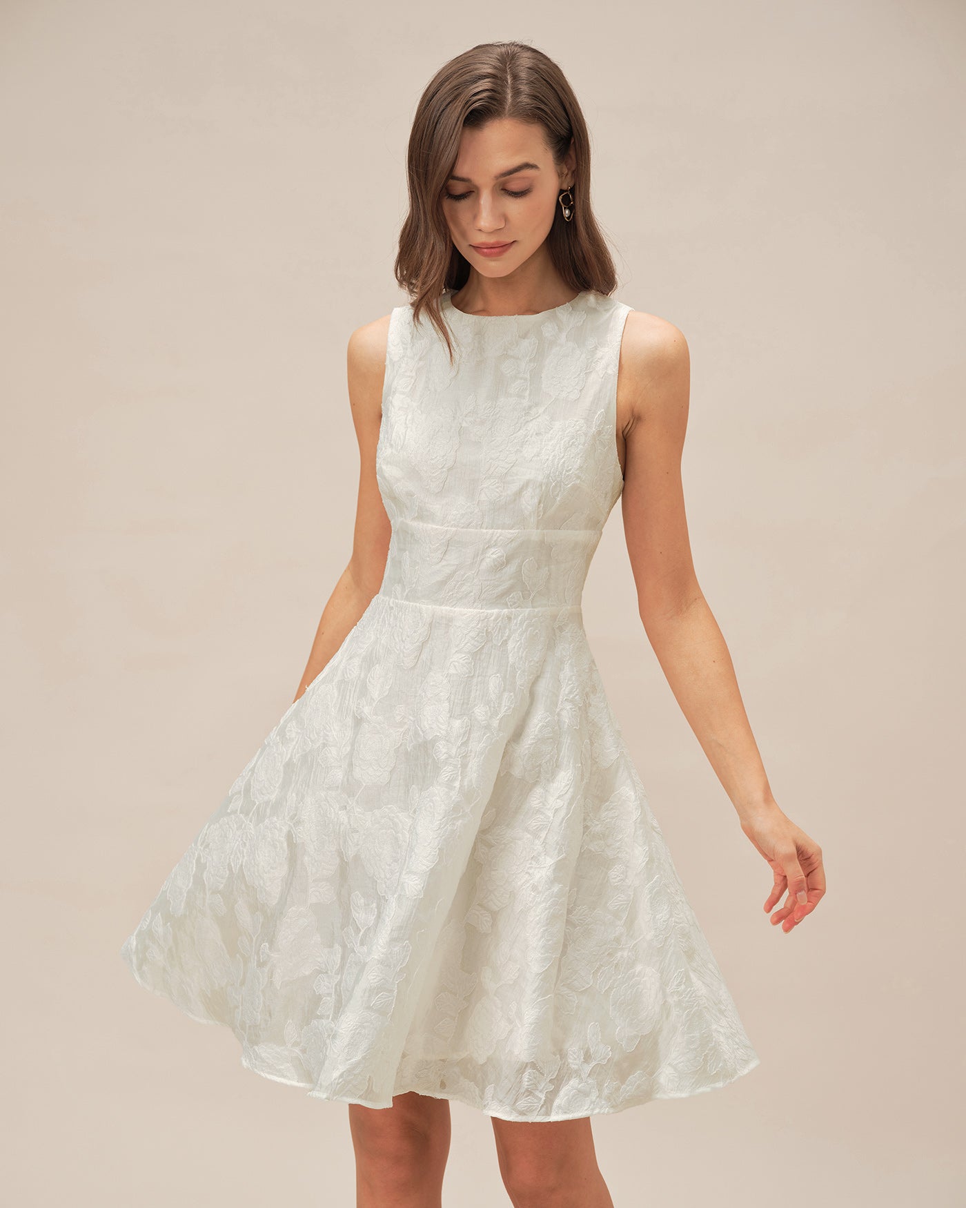 White Round Neck Jacquard Mini Dress | Rihoas