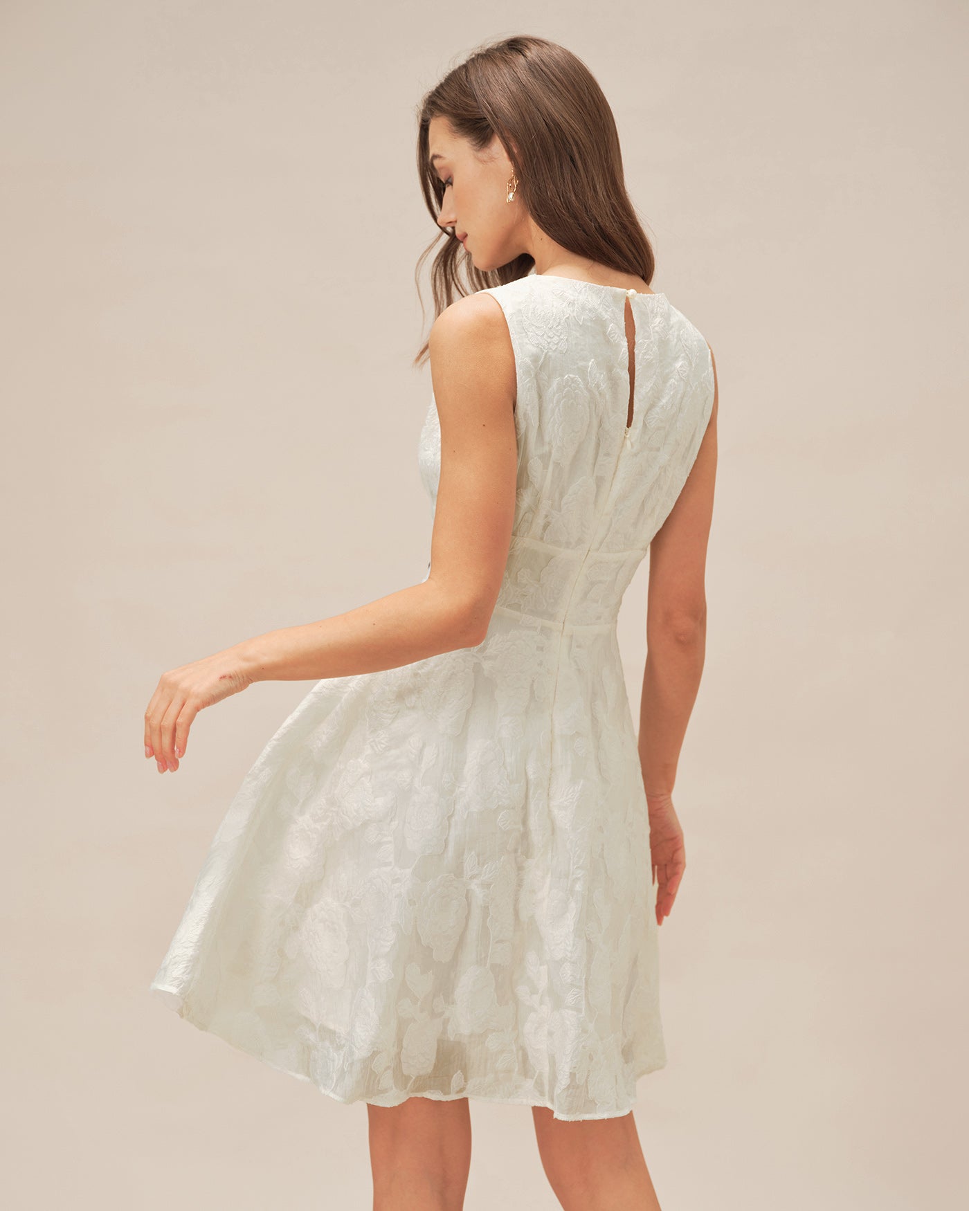 White Round Neck Jacquard Mini Dress | Rihoas
