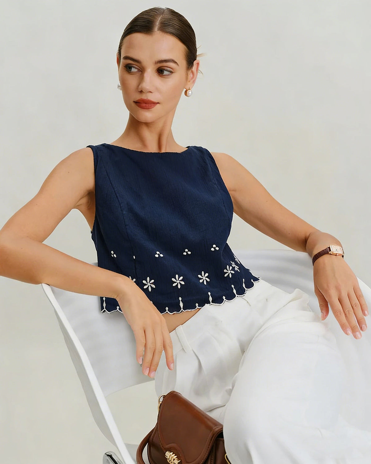 Blue Embroidery Contrasting Tank Top | Rihoas