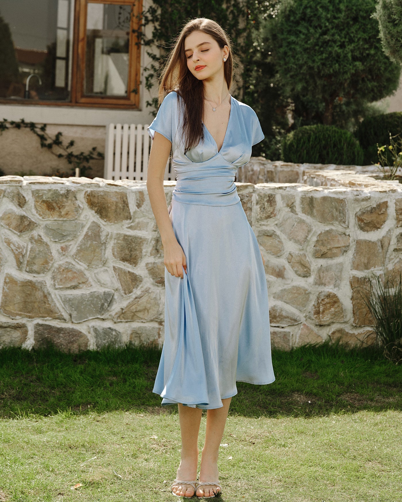 Blue Drop Shoulder Pleated Midi Dress | Rihoas