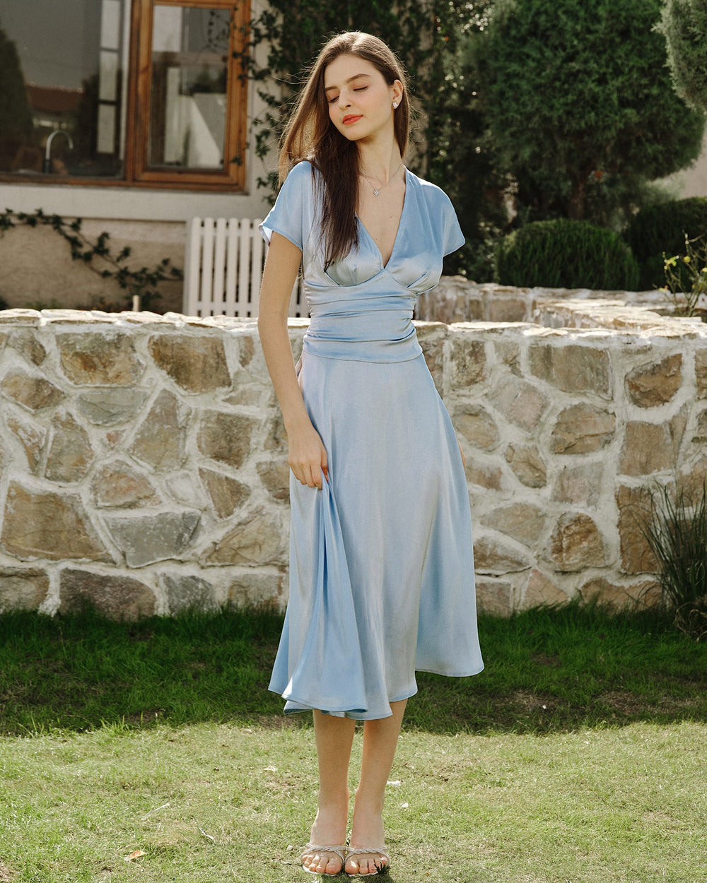 Blue Drop Shoulder Pleated Midi Dress | Rihoas