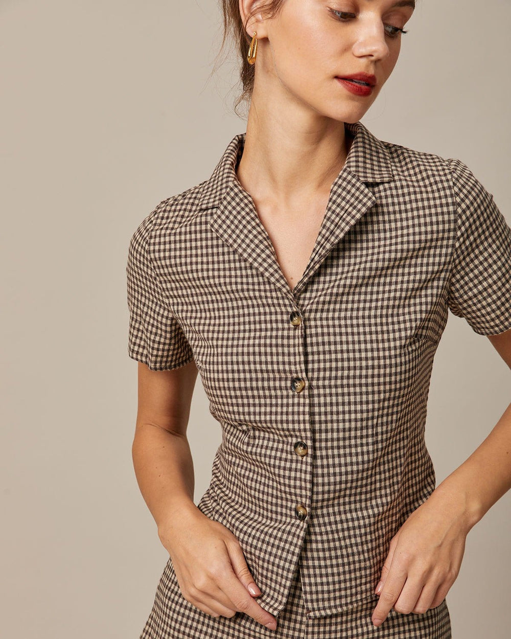 The Brown Lapel Gingham Short Sleeve Blouse | Rihoas