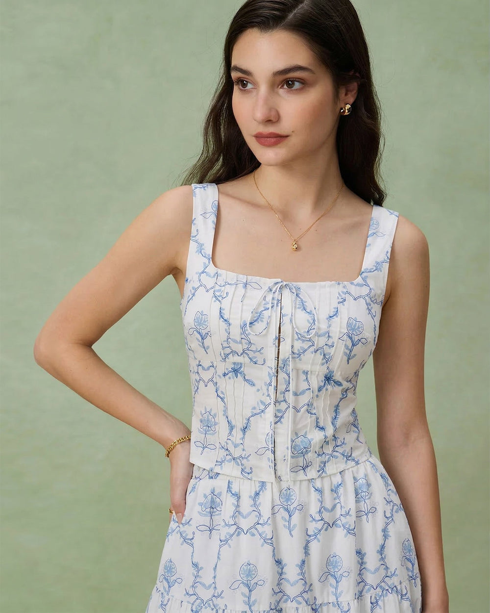 White Floral Ruched Tank Top | Rihoas