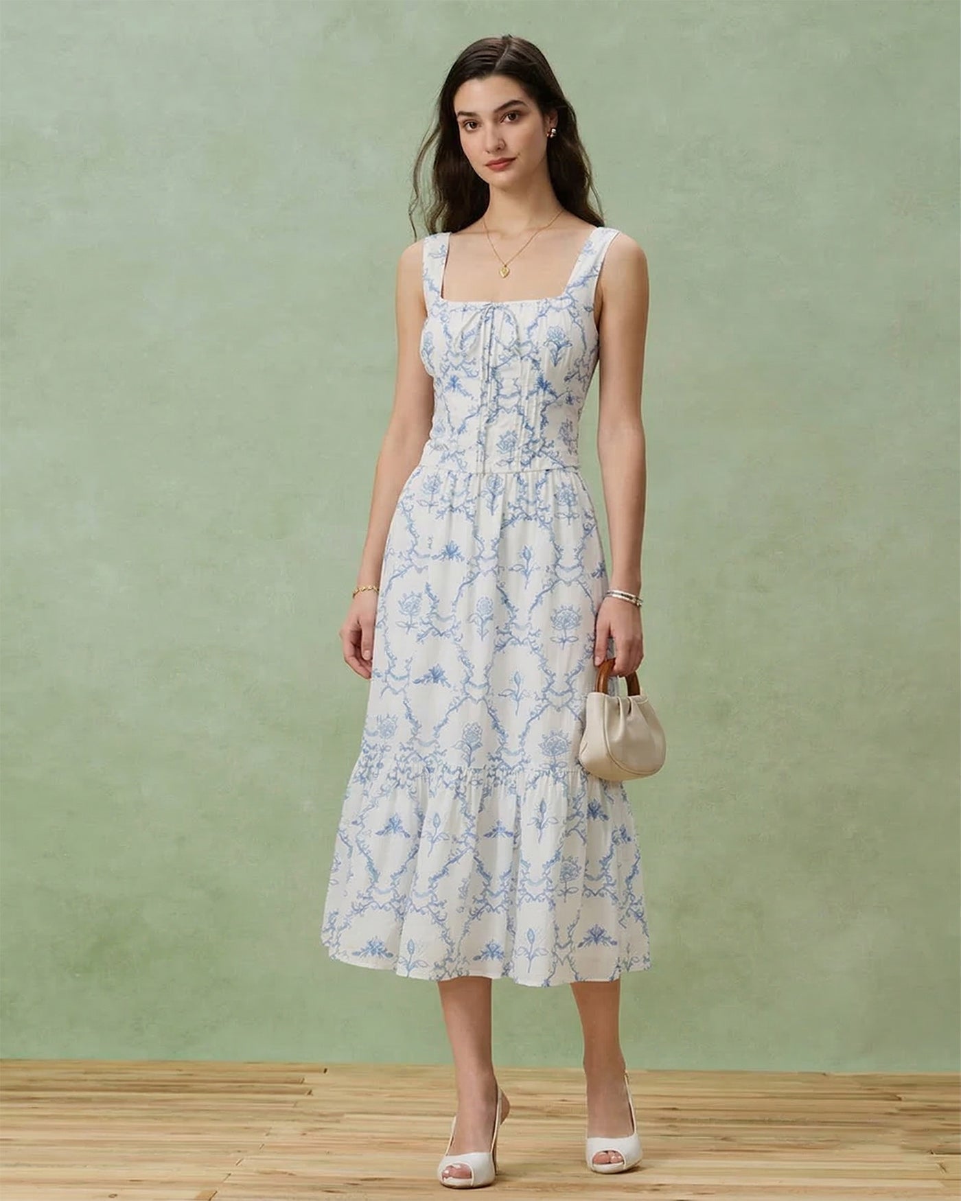 White Floral Ruched Tank Top | Rihoas