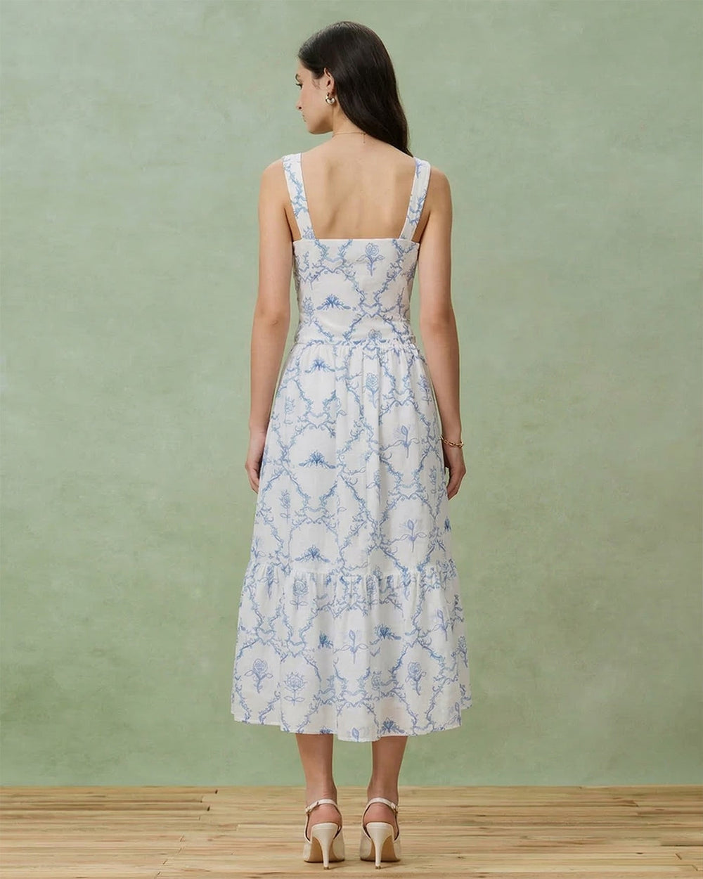 White Floral Ruched Tank Top | Rihoas
