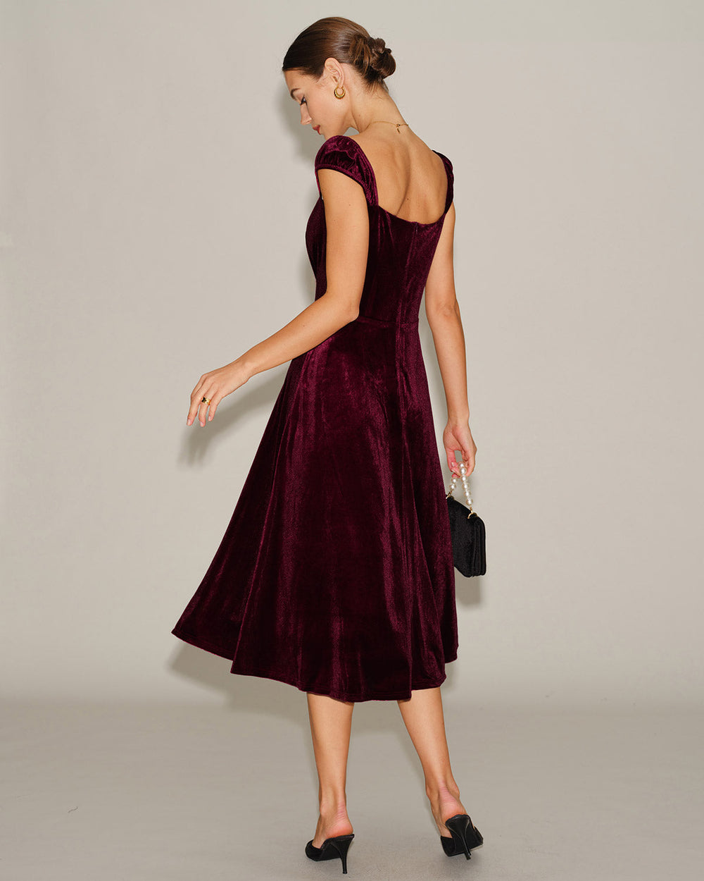 Red Velour Sweetheart Neck Midi Dress | Rihoas
