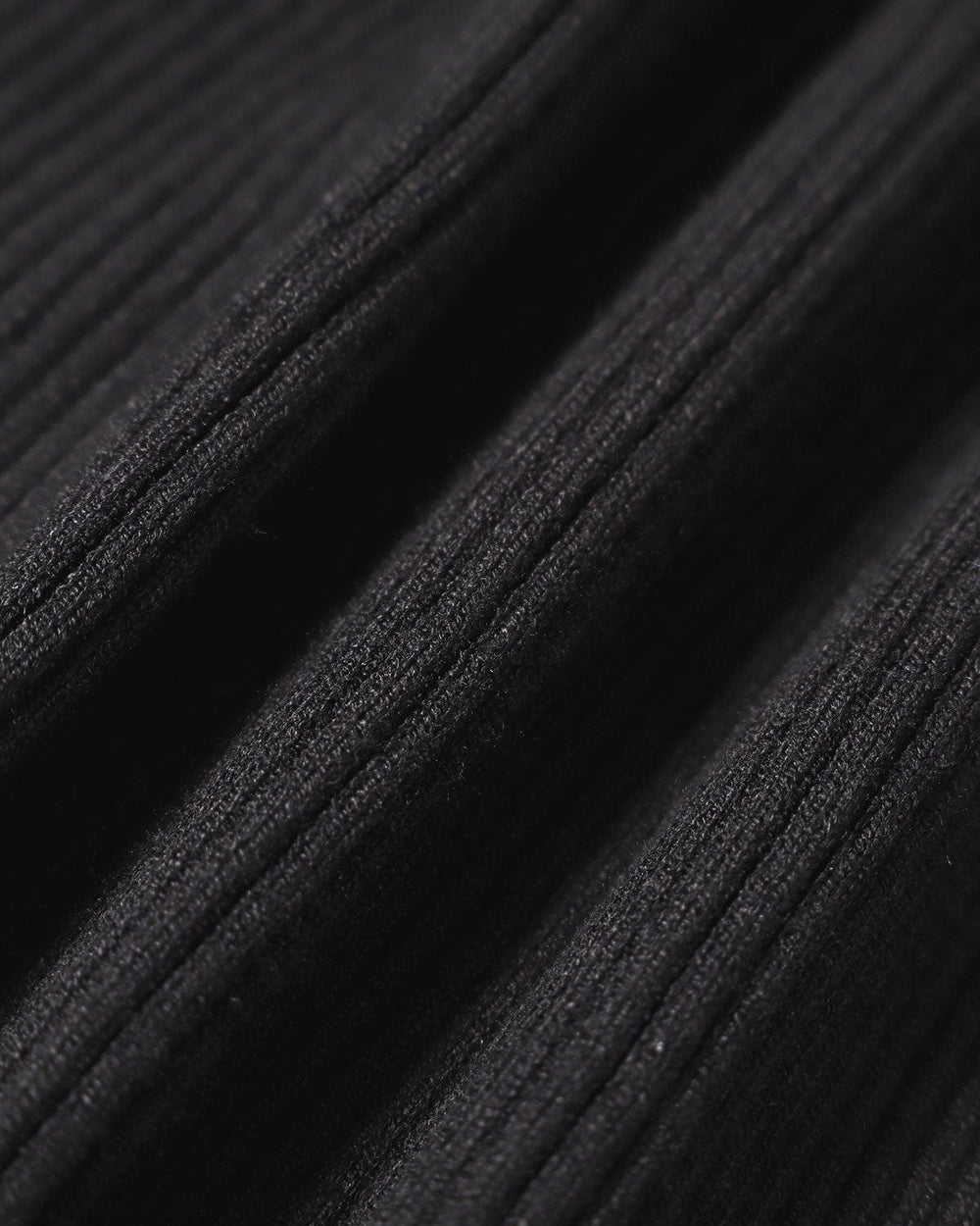 The Black Lapel Seam Colorblock Knit Top | Rihoas