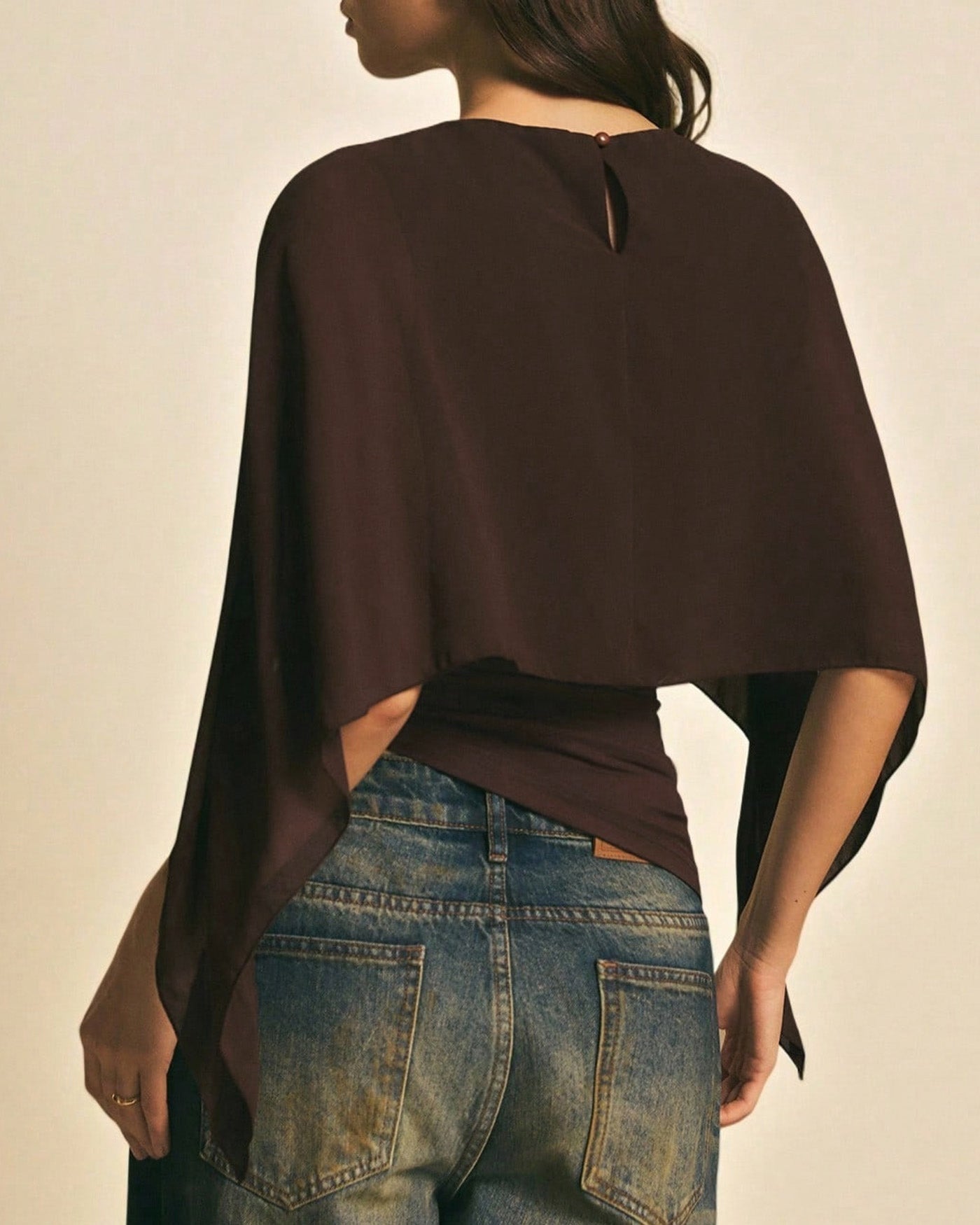 Coffee Cape Sleeve Tee | Rihoas