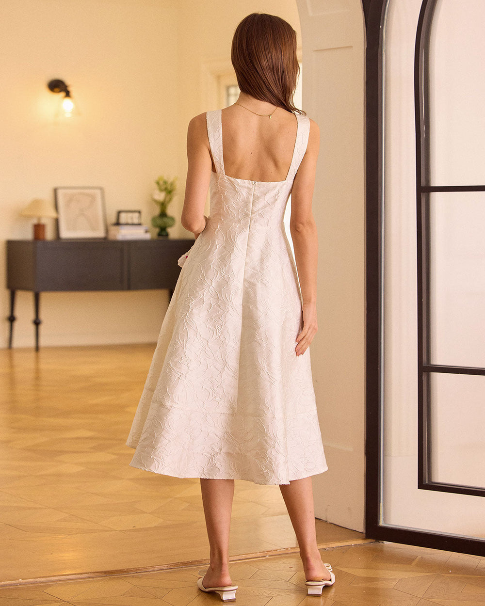 The White Sweetheart Neck Jacquard Midi Dress | Rihoas