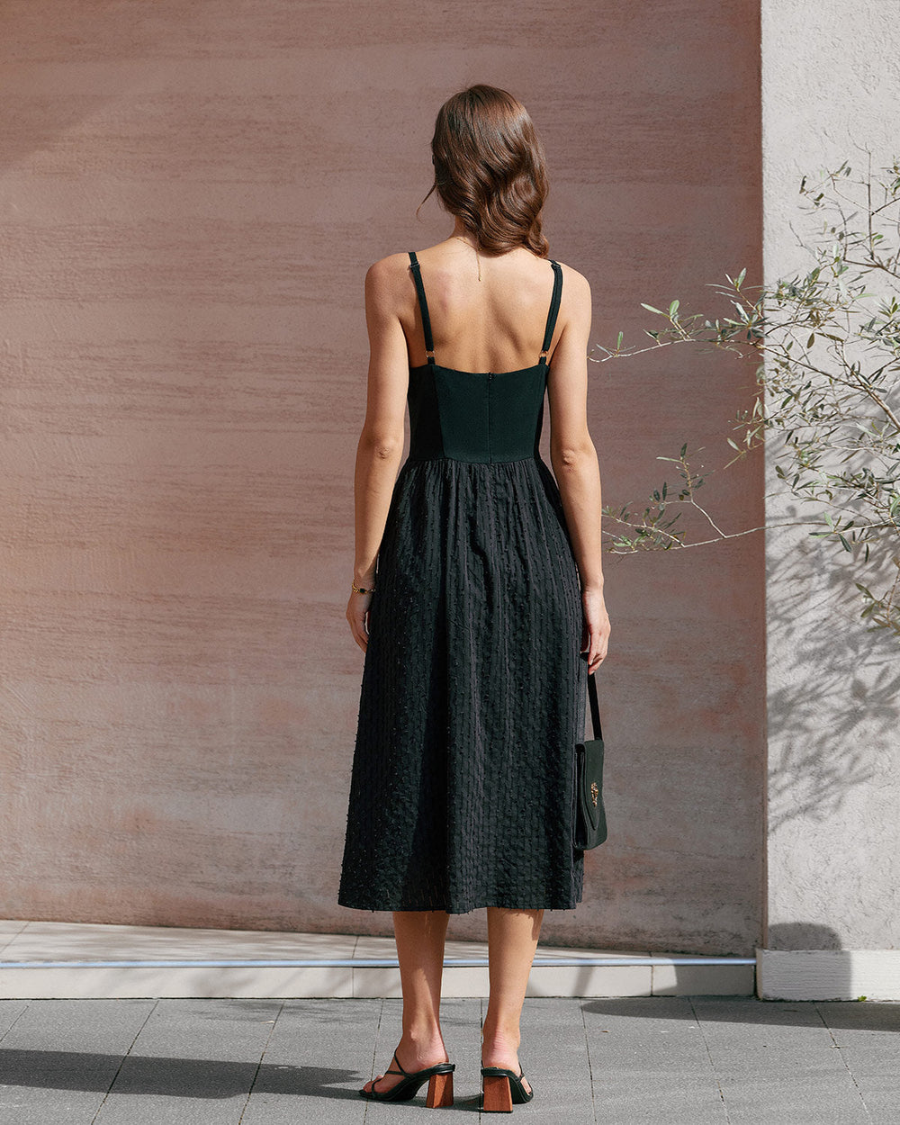 Black Sweetheart Neck Slip Midi Dress | Rihoas