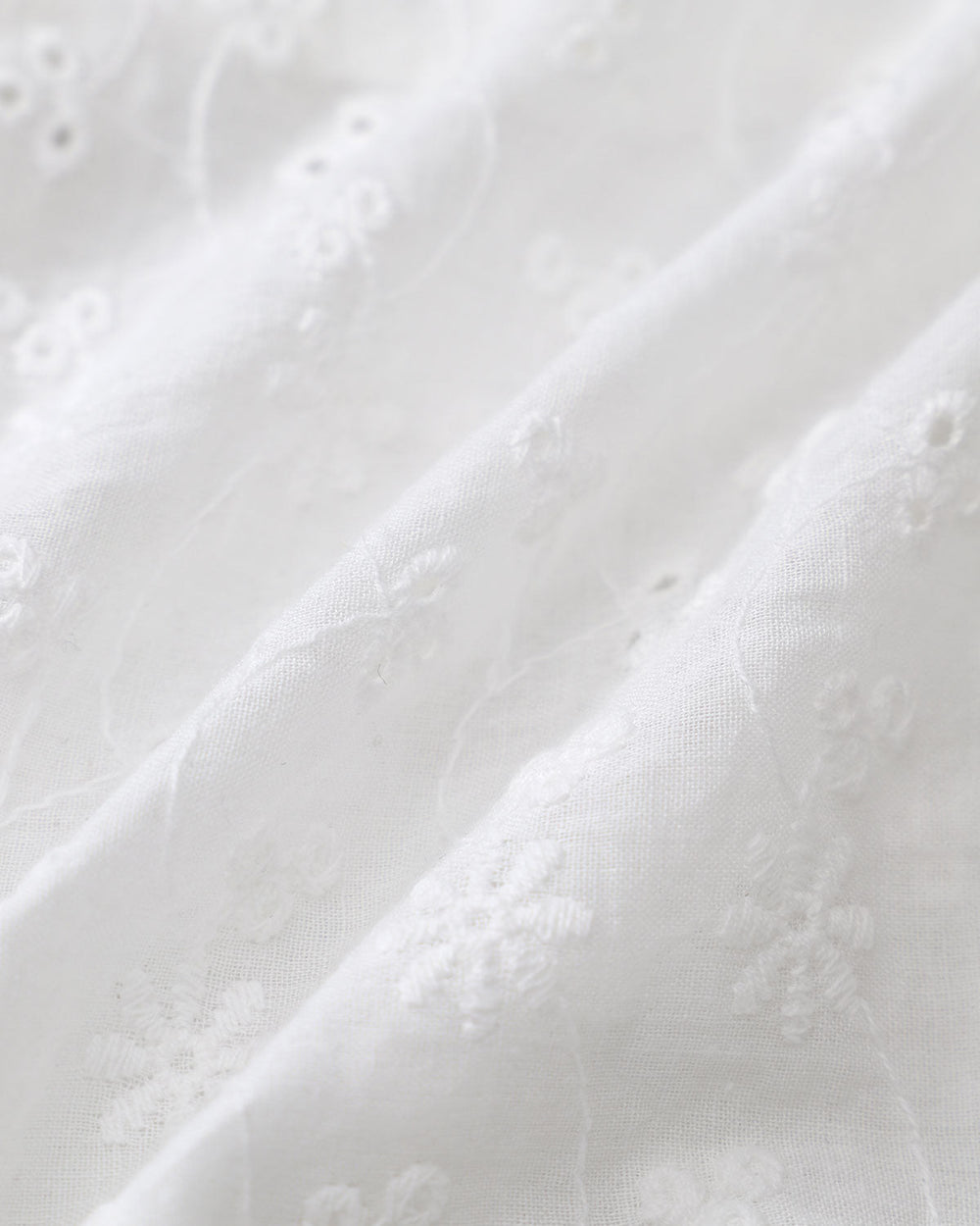 White Floral Puffed Sleeve Blouse | Rihoas