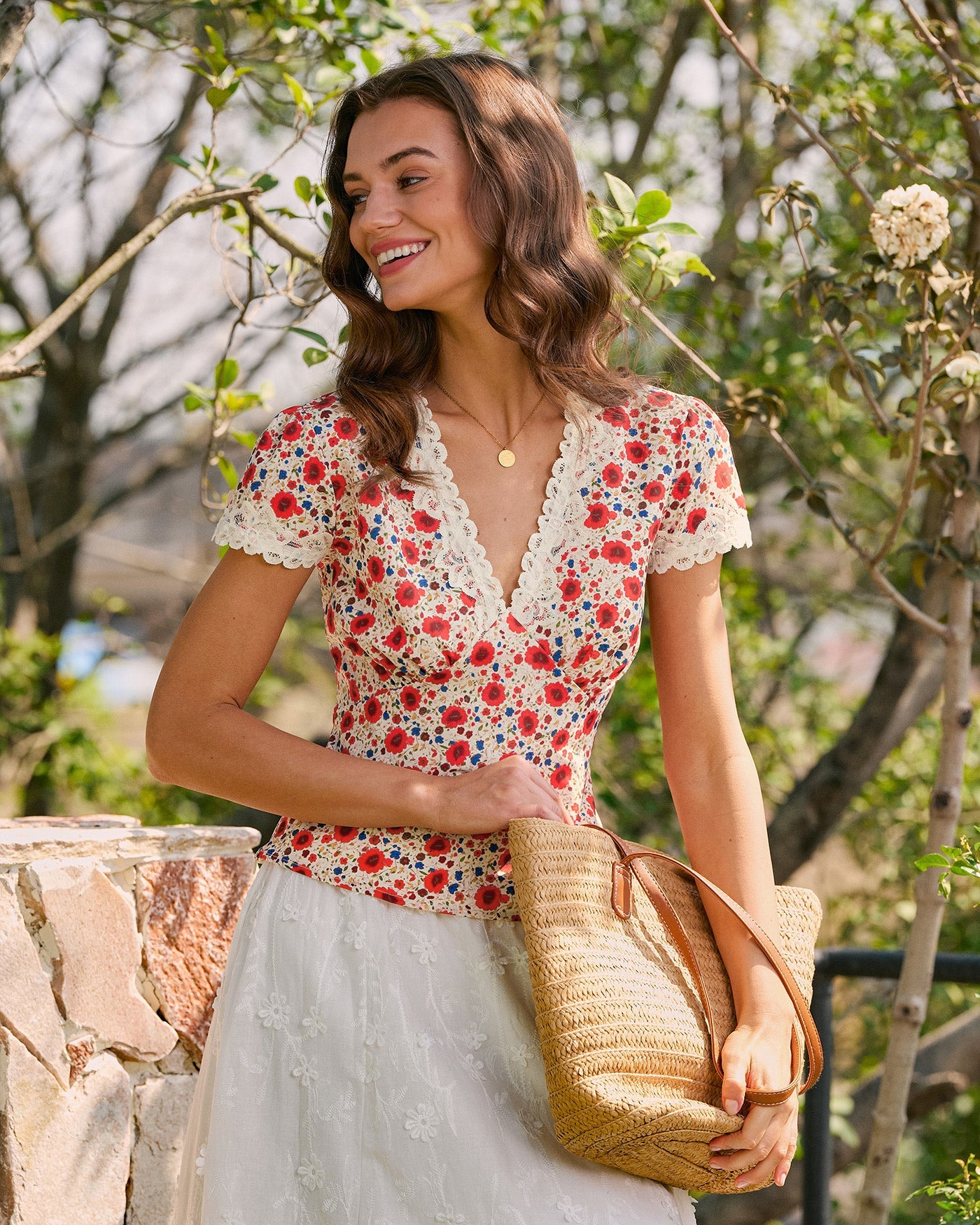 Red V Neck Lace Floral Tee | Rihoas