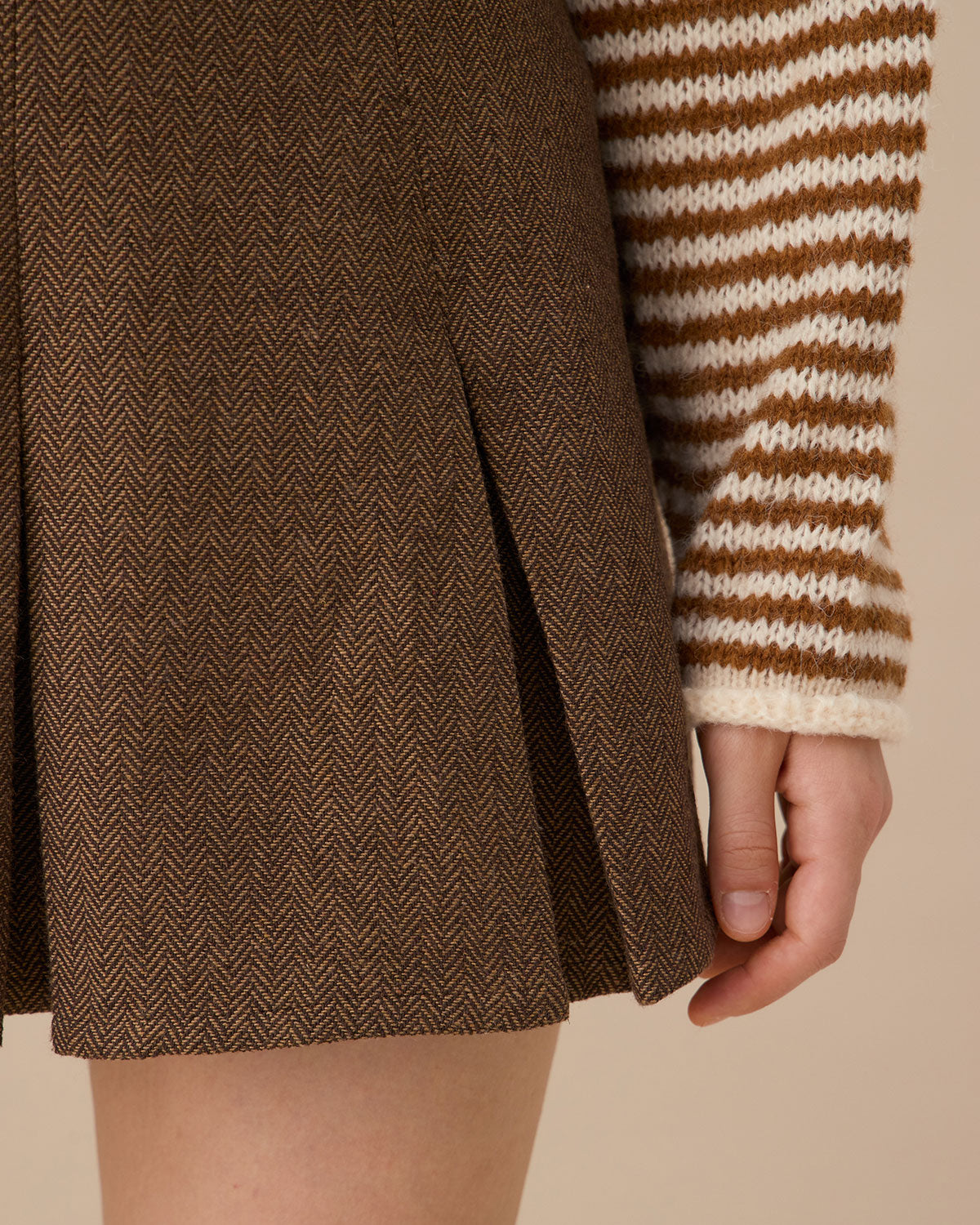 Brown Striped Pleated Mini Skirt | Rihoas