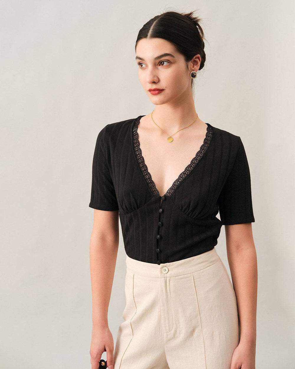 The Ribbed Lace Trim Tee | Rihoas