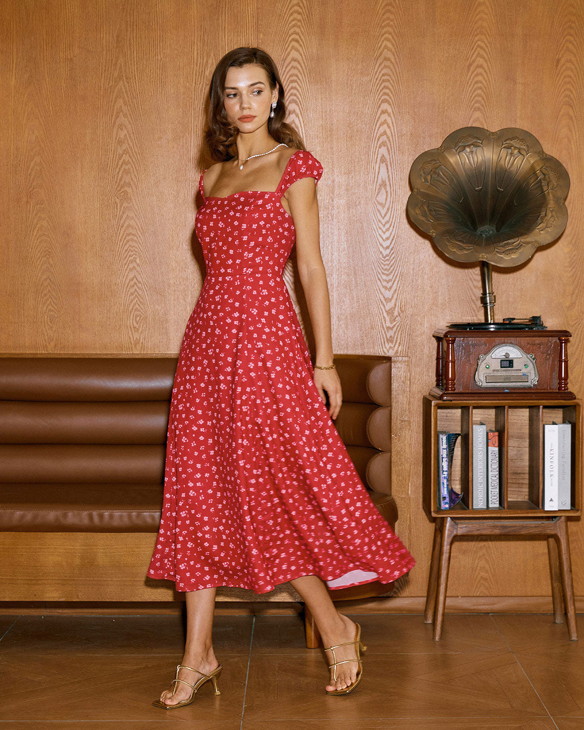 Red Floral Sweetheart Neck Cap Sleeve Midi Dress | Rihoas