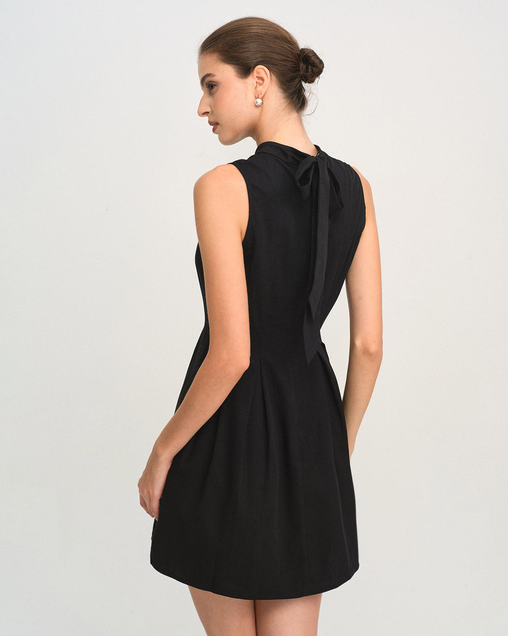 Black Mock Neck Ruched Sleeveless Mini Dress | Rihoas