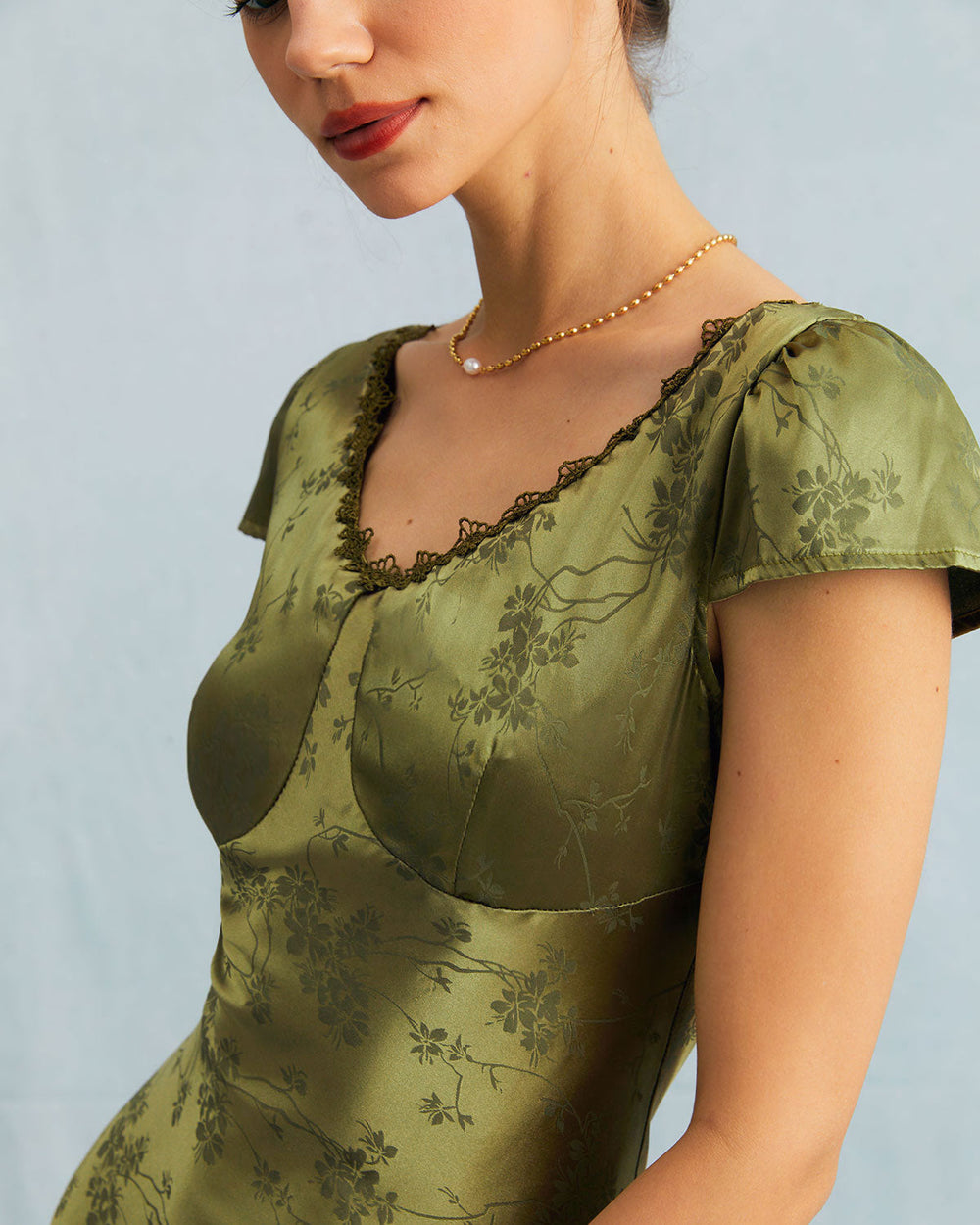 The Green Jacquard Cap Sleeve Satin Midi Dress | Rihoas
