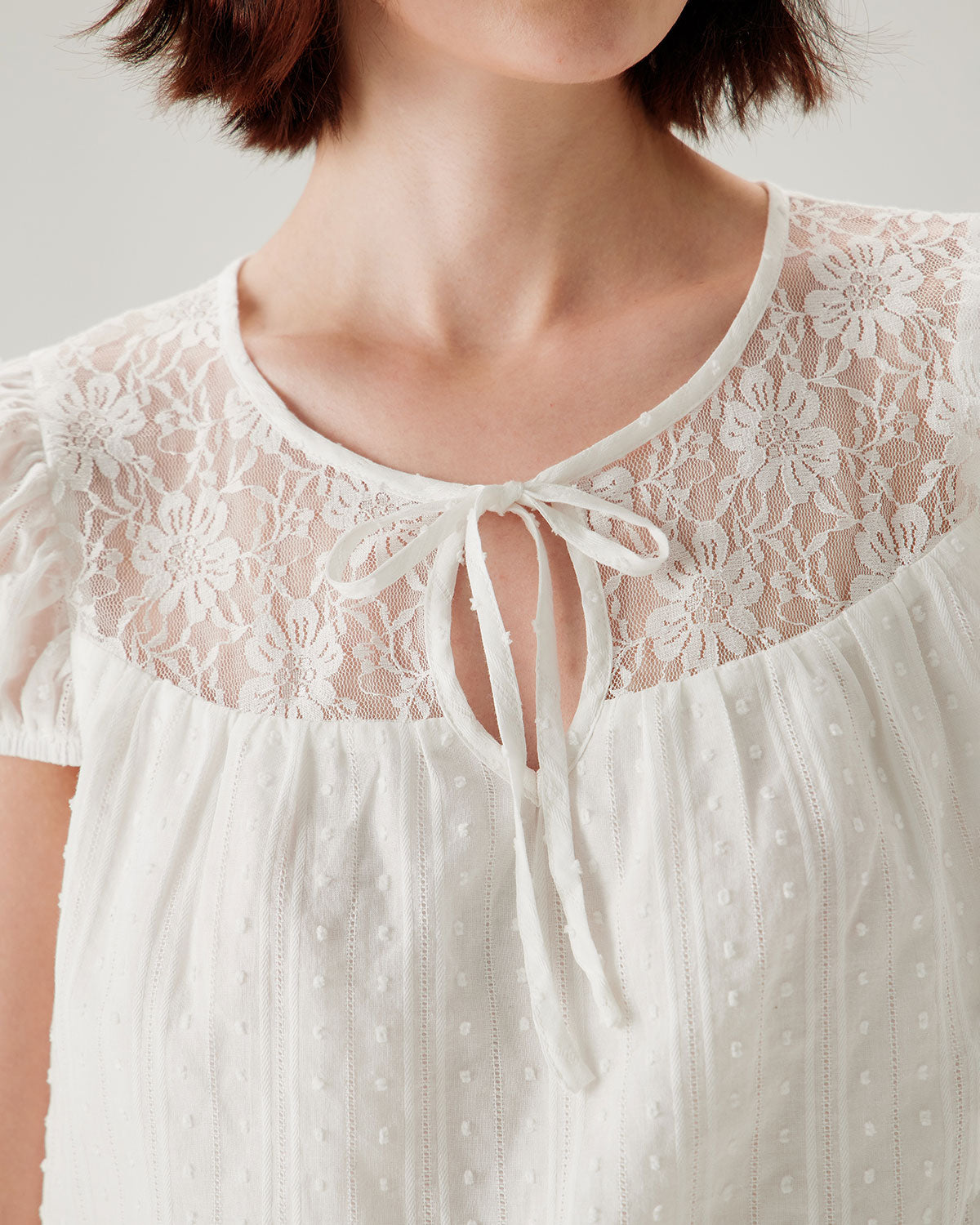 White Lace Puffed Sleeve Tee | Rihoas