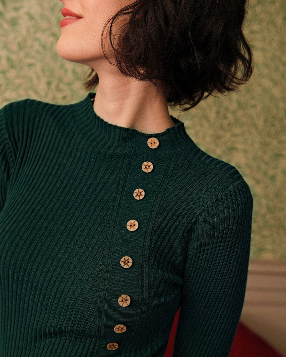 Green Mock Neck Ribbed Knit Tee | Rihoas