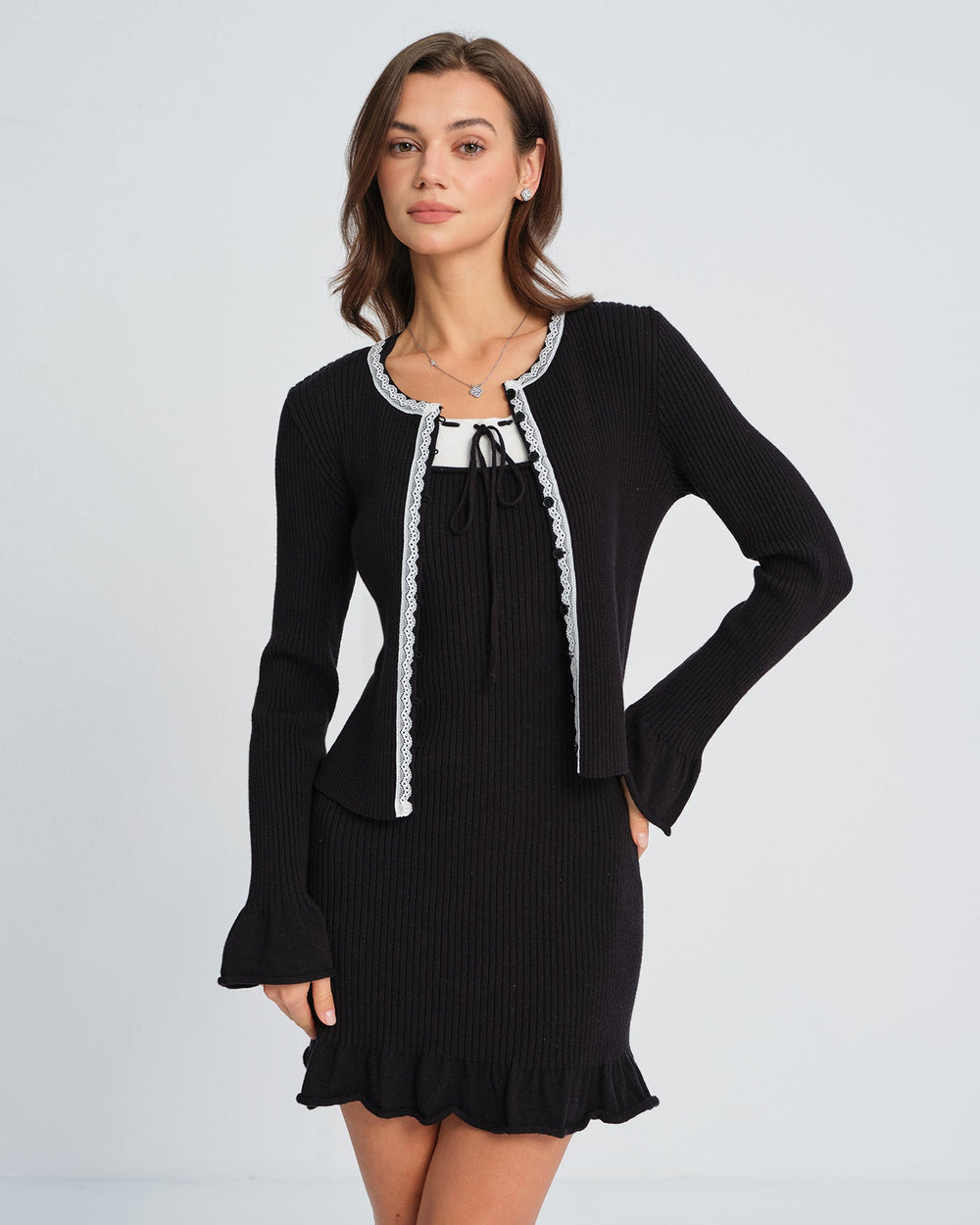 Black Contrasting Bell Sleeve Knit Cardigan | Rihoas