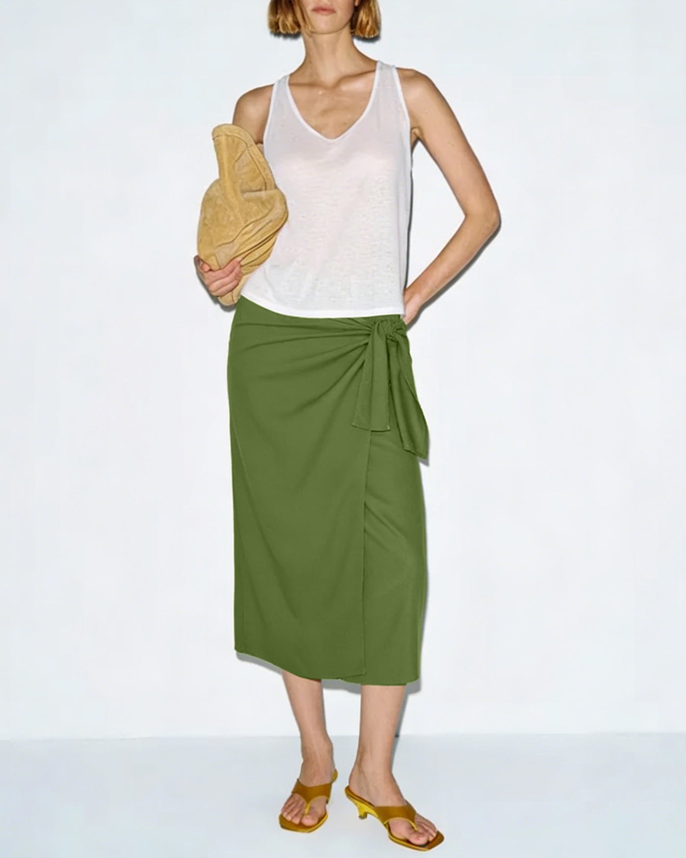 Green Solid Tie Midi Skirt | Rihoas