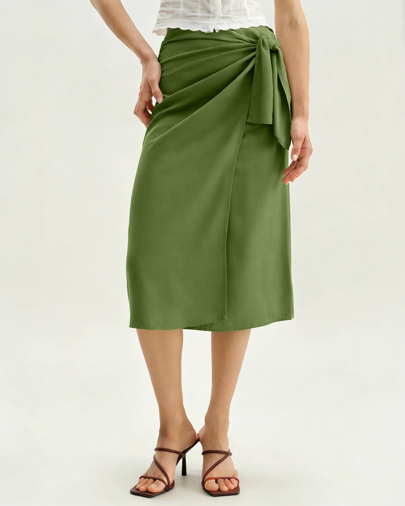 Green Solid Tie Midi Skirt | Rihoas